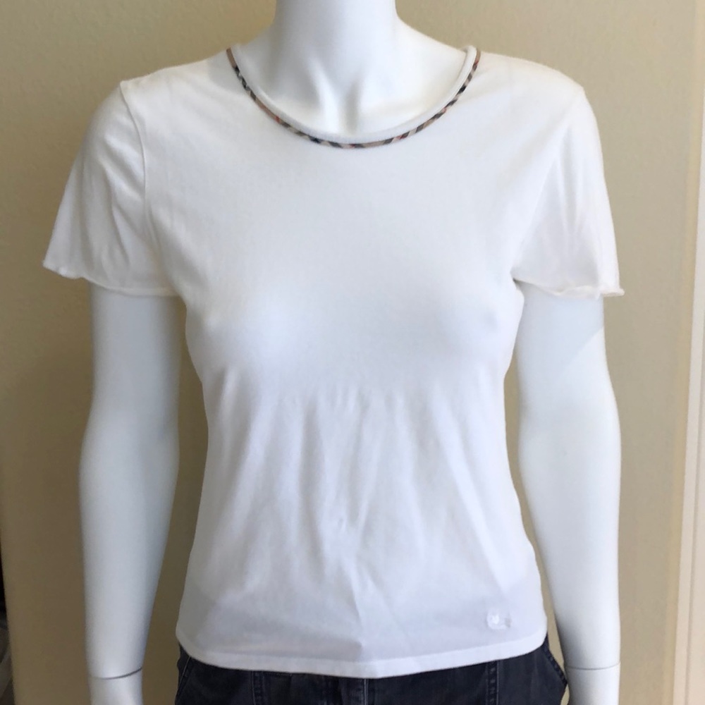 Burberry White Short Sleeve Tee with Check Trim and Keyhole Back